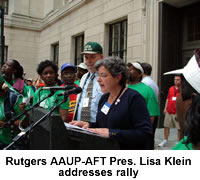 Kleine addresses rally
